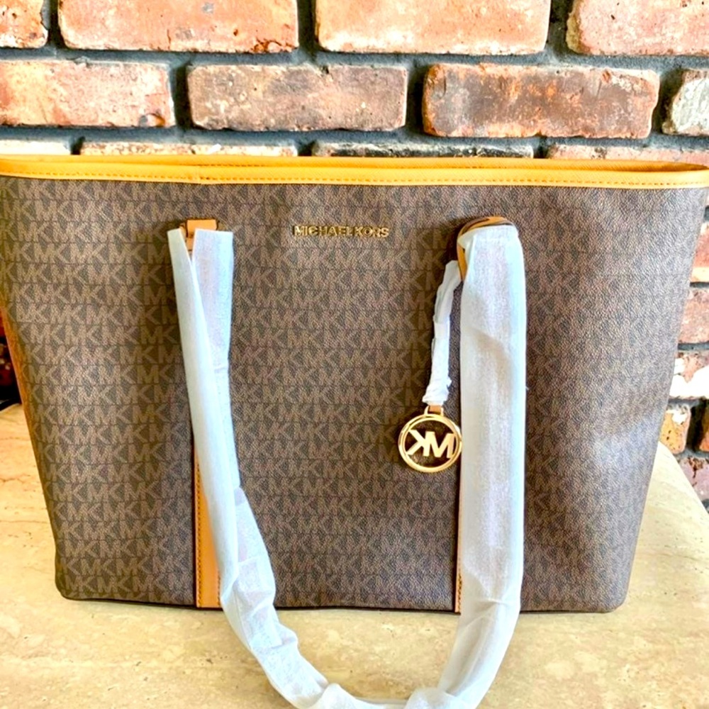 Micheal Kors Leather Tote Bag